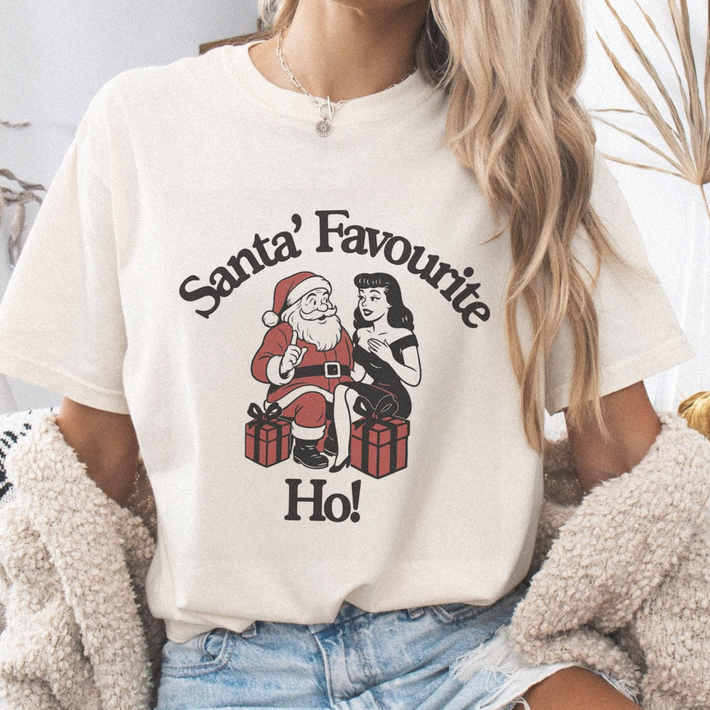 Santa's Favourite Ho Christmas T-shirt